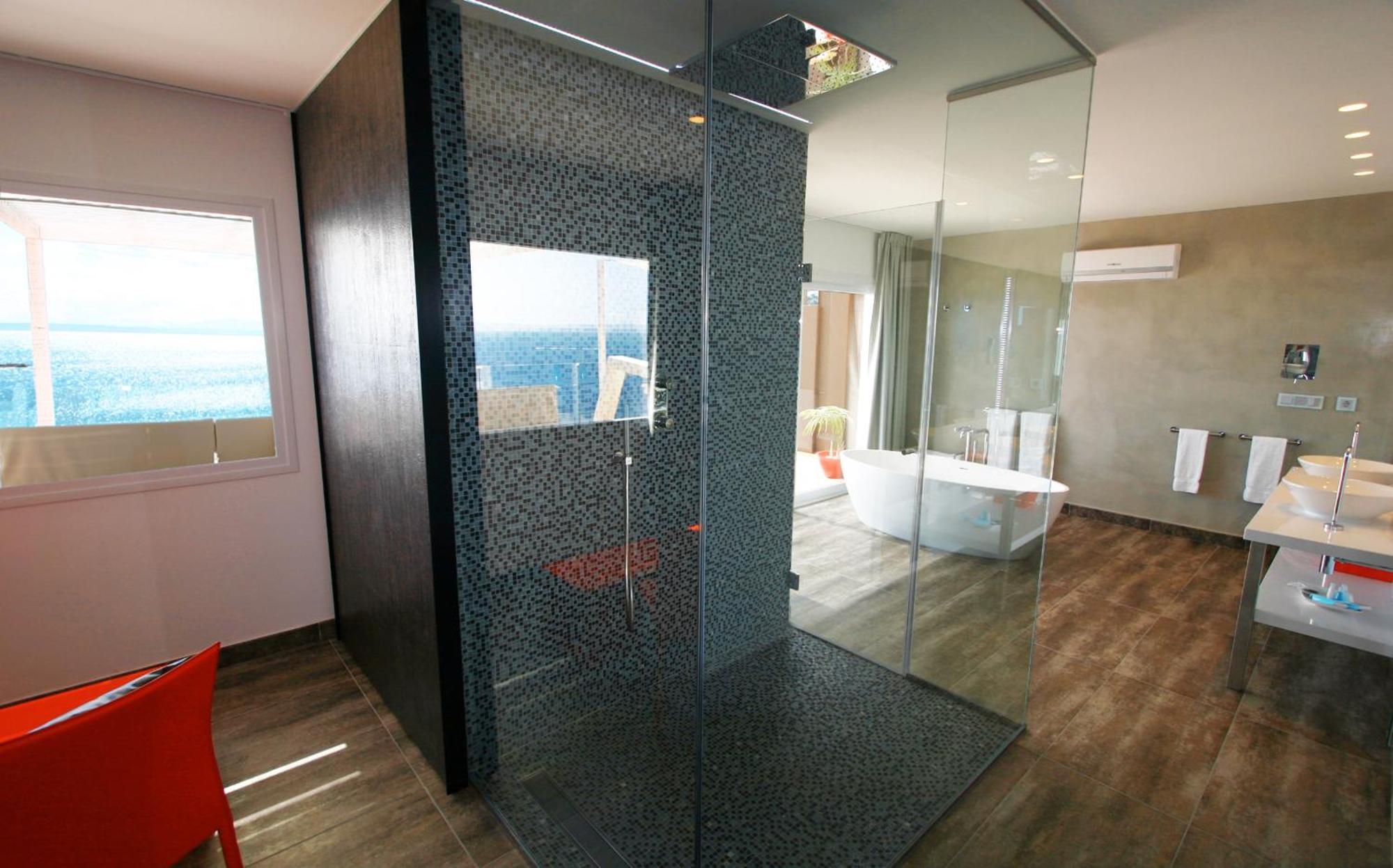 Penthouse Suite