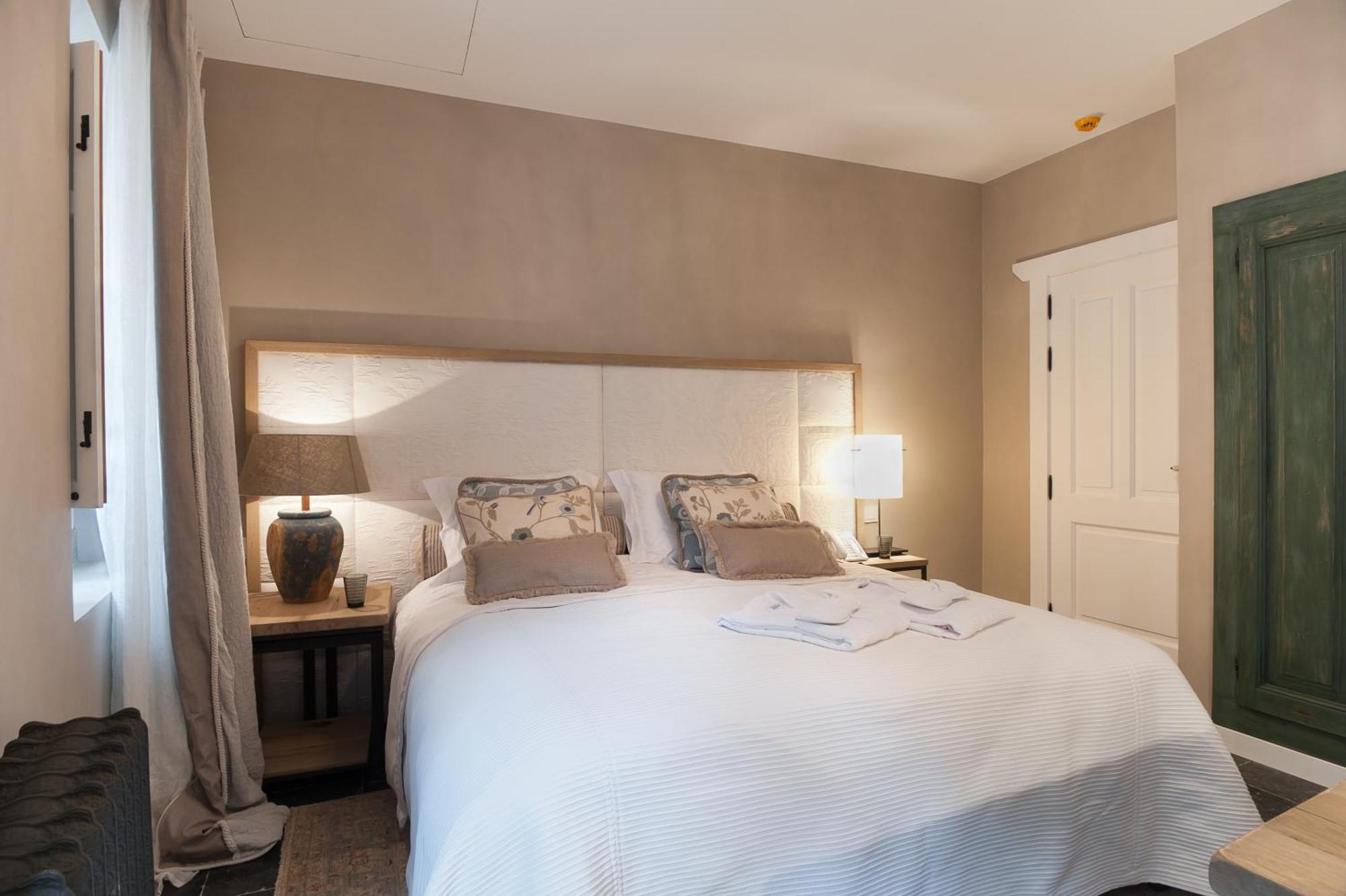 Double Room,1214640199:JPEG
