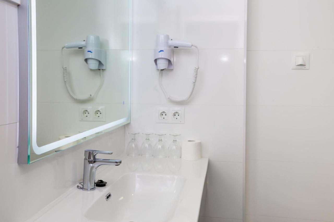 Standard Twin Room,632279991:JPEG