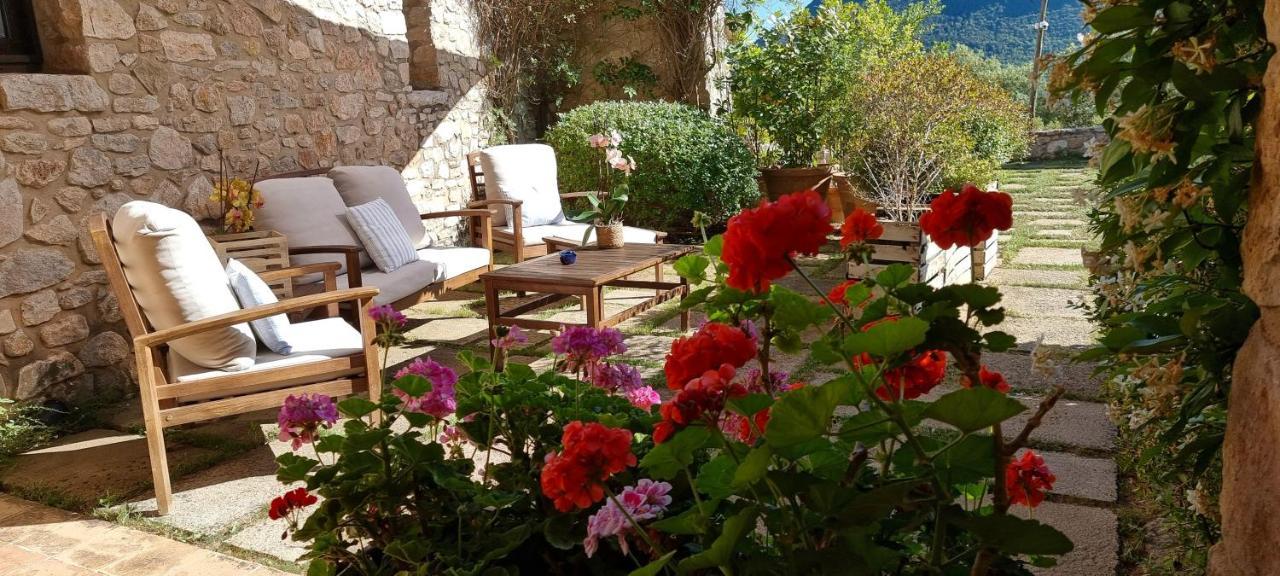 Villa con 2 Camere da Letto