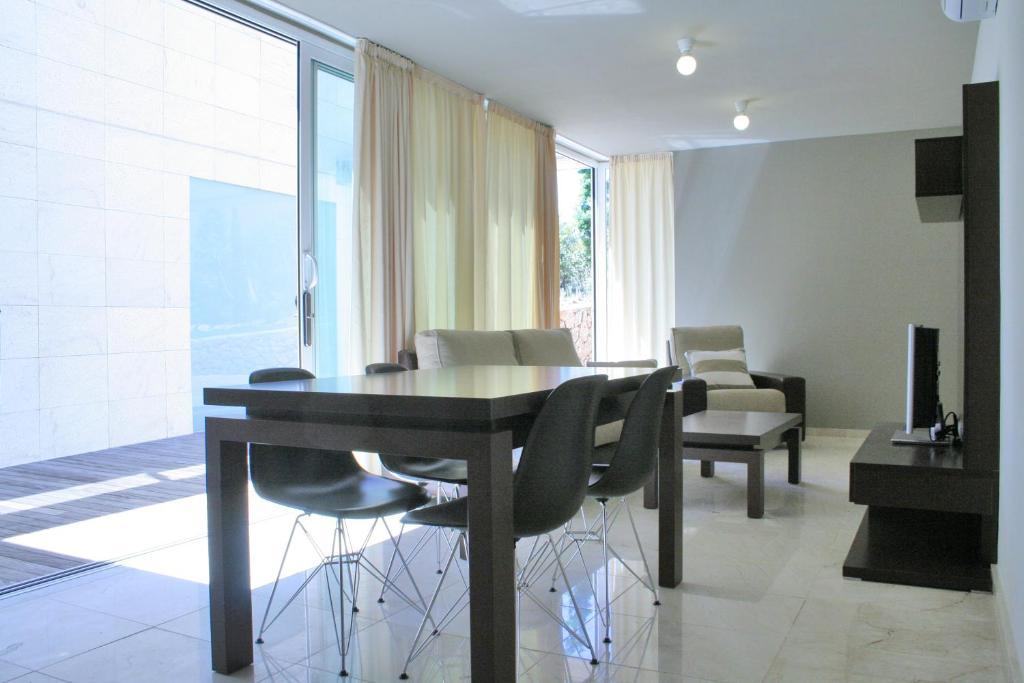 Apartment Plus