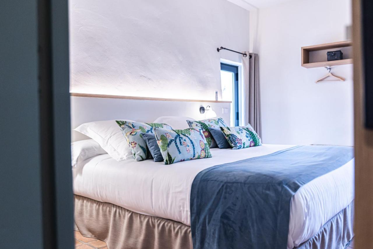 Double or Twin Room Terrace