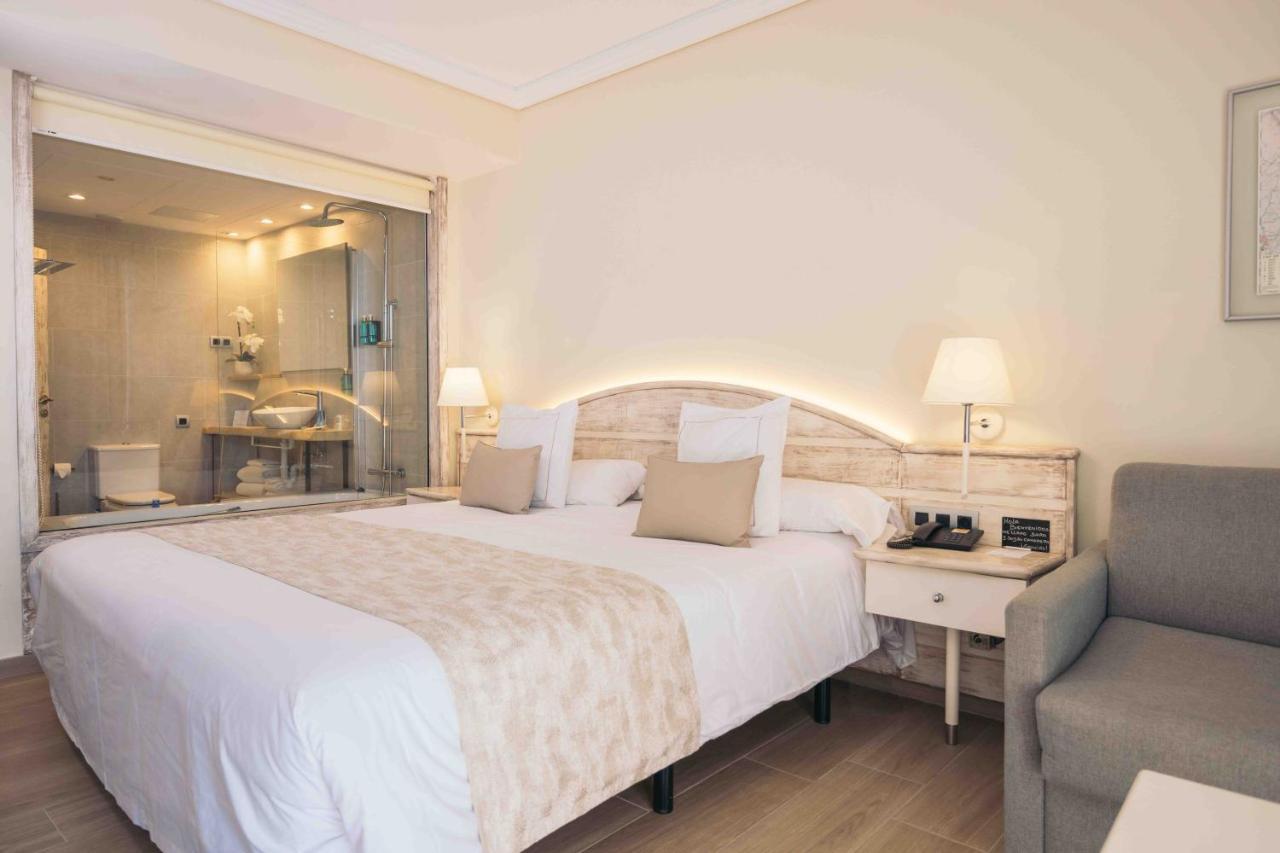 Double Room Canal View