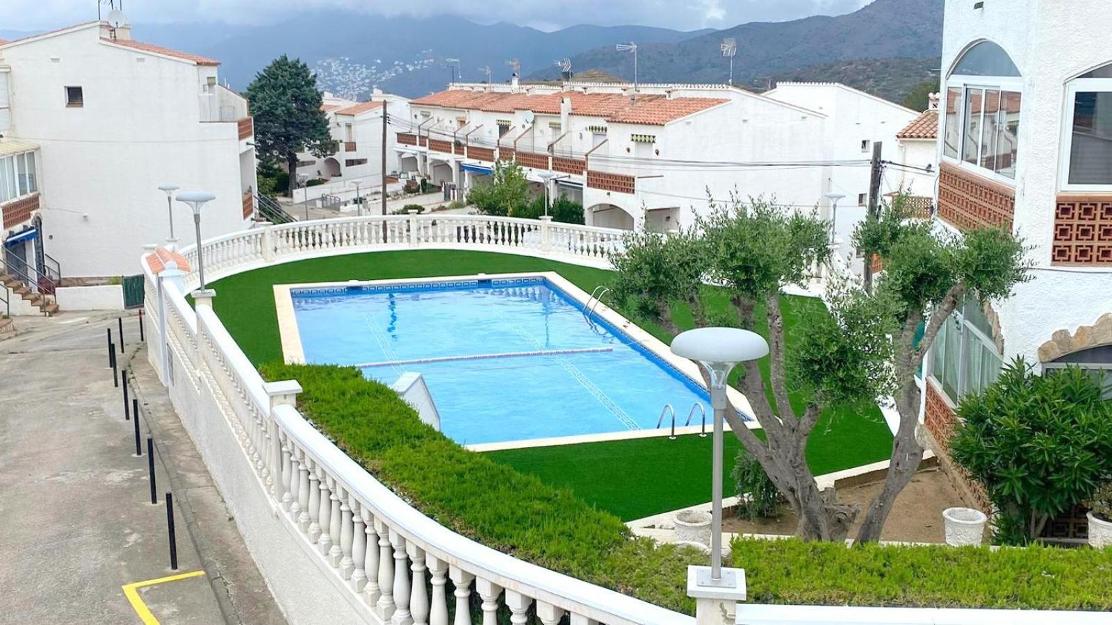 Two-Bedroom Apartment,1499527297:JPEG