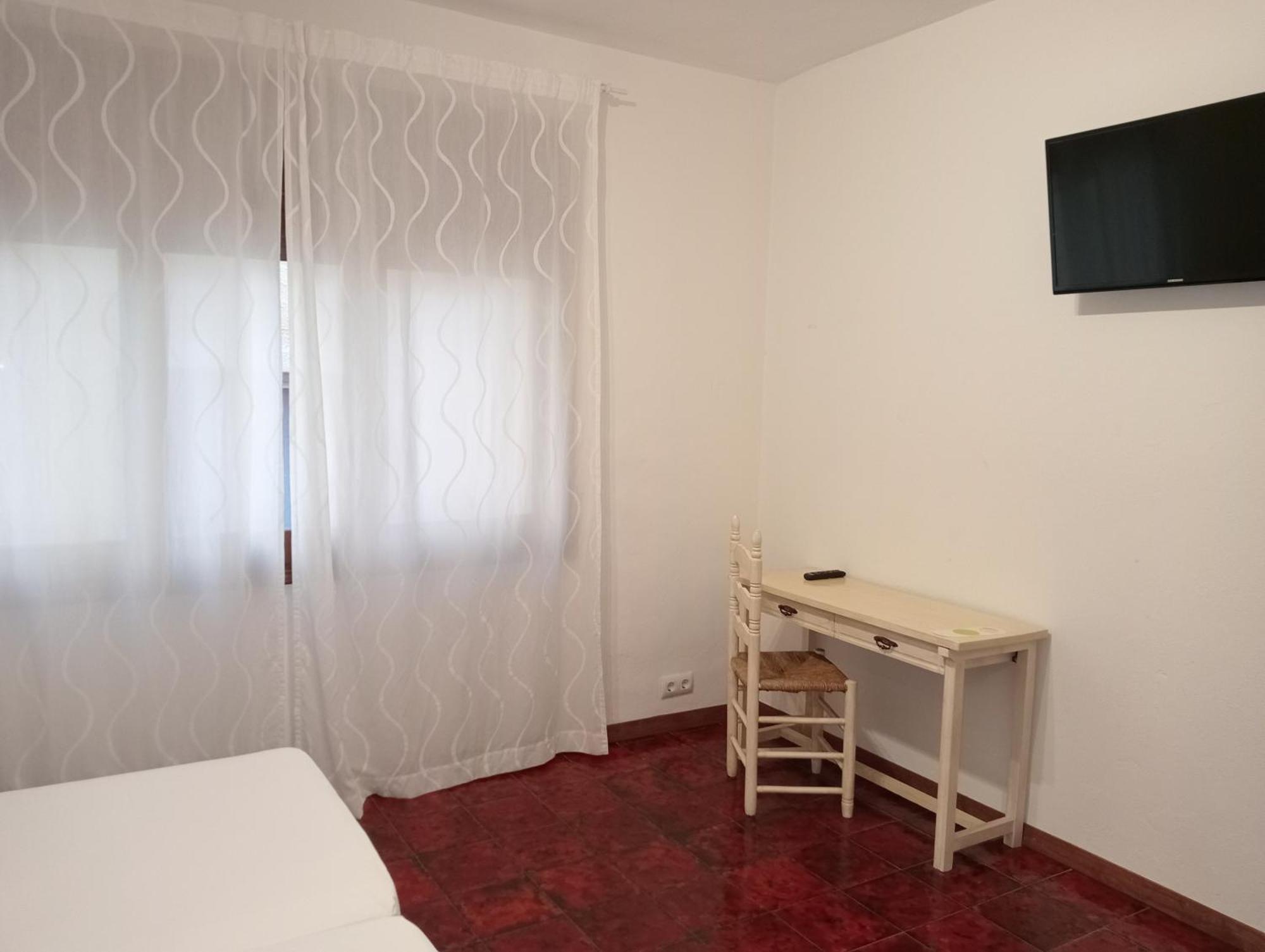 Economy Double or Twin Room