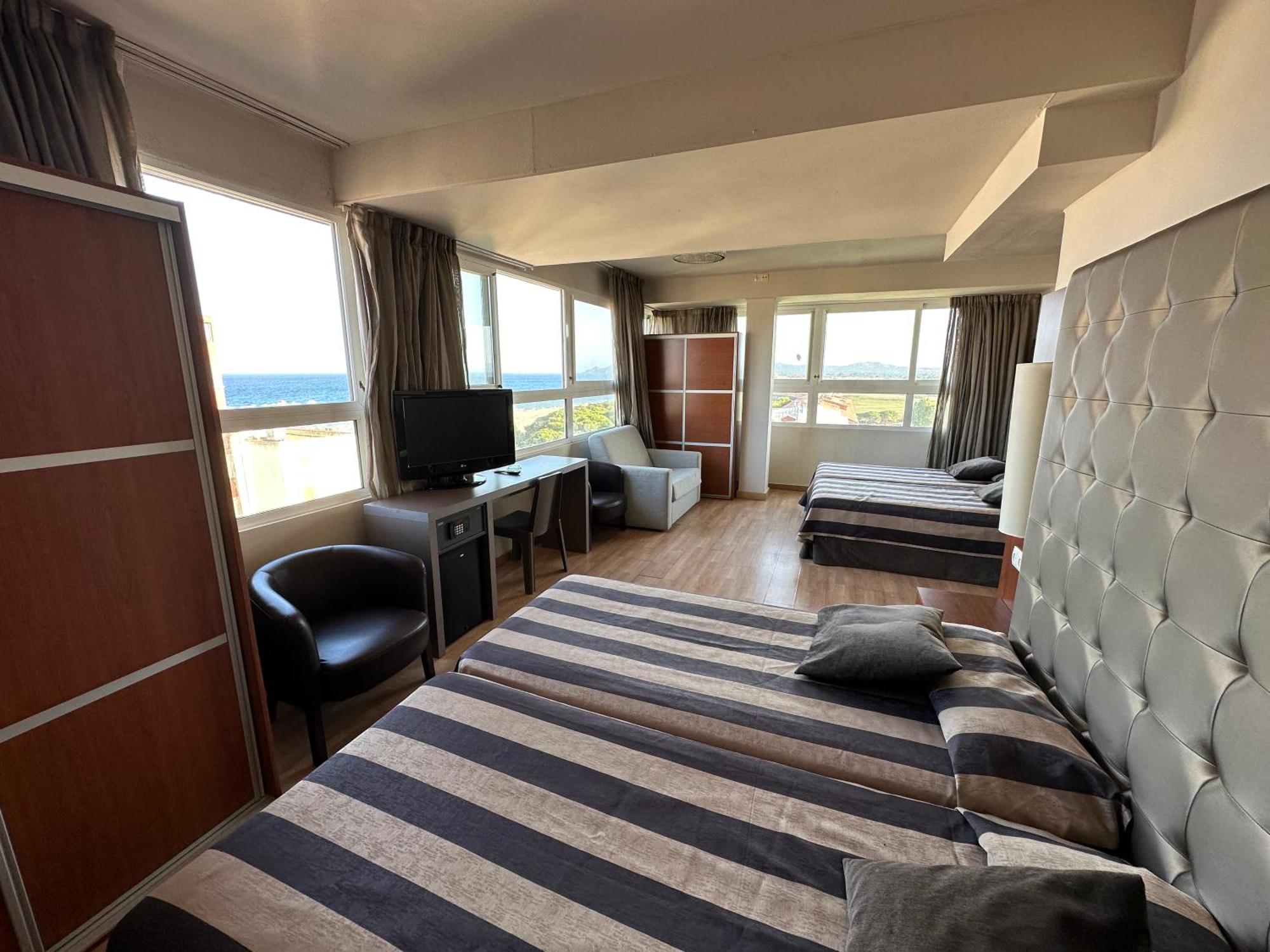 Family Room no Terrace