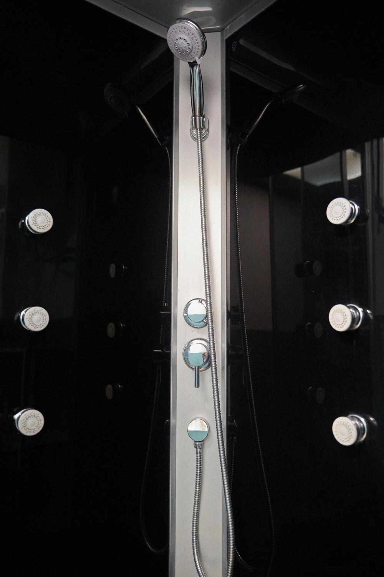 Deluxe Quadruple Room,1556859613:JPEG
