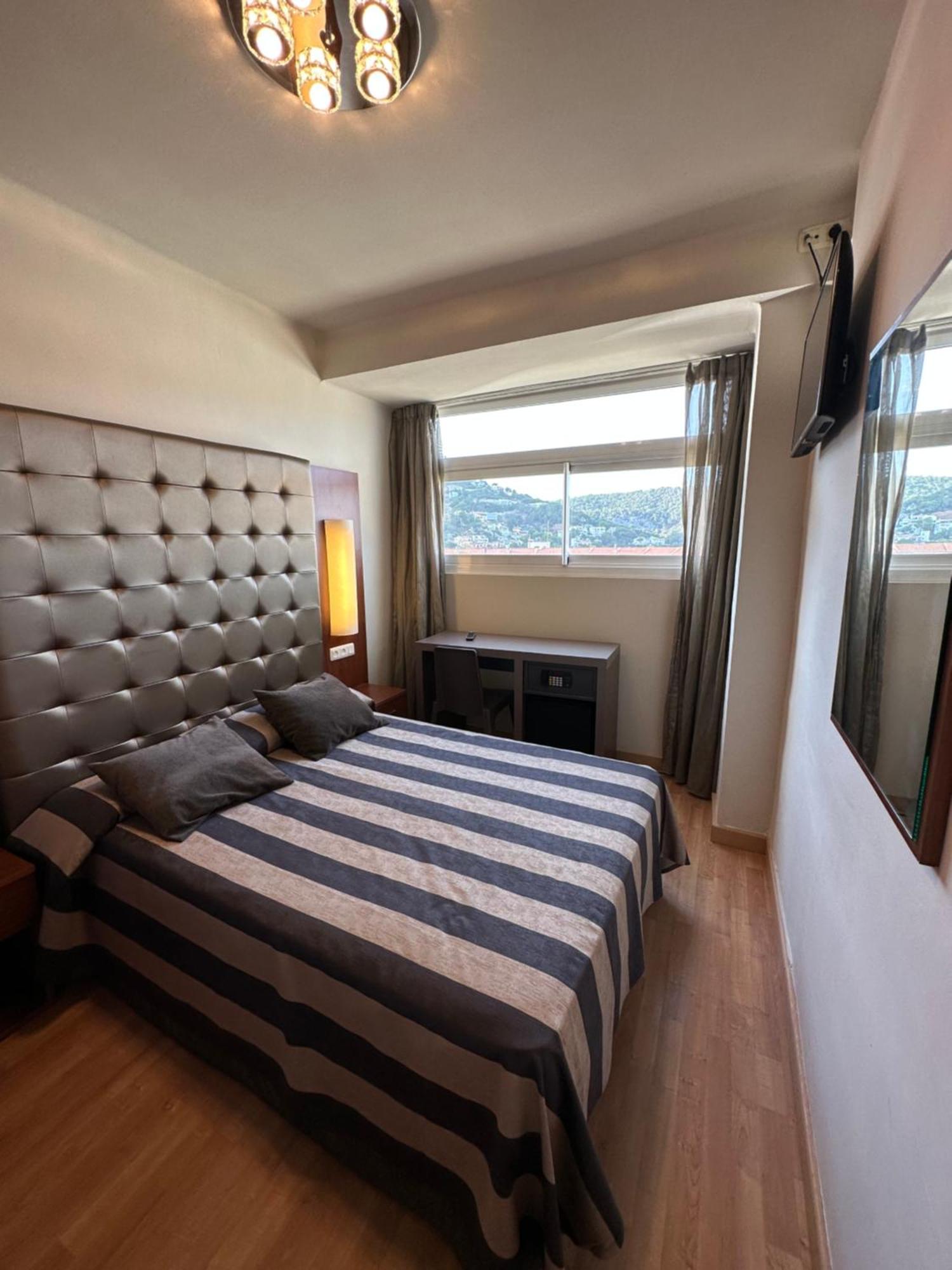 Small Double Room no Terrace