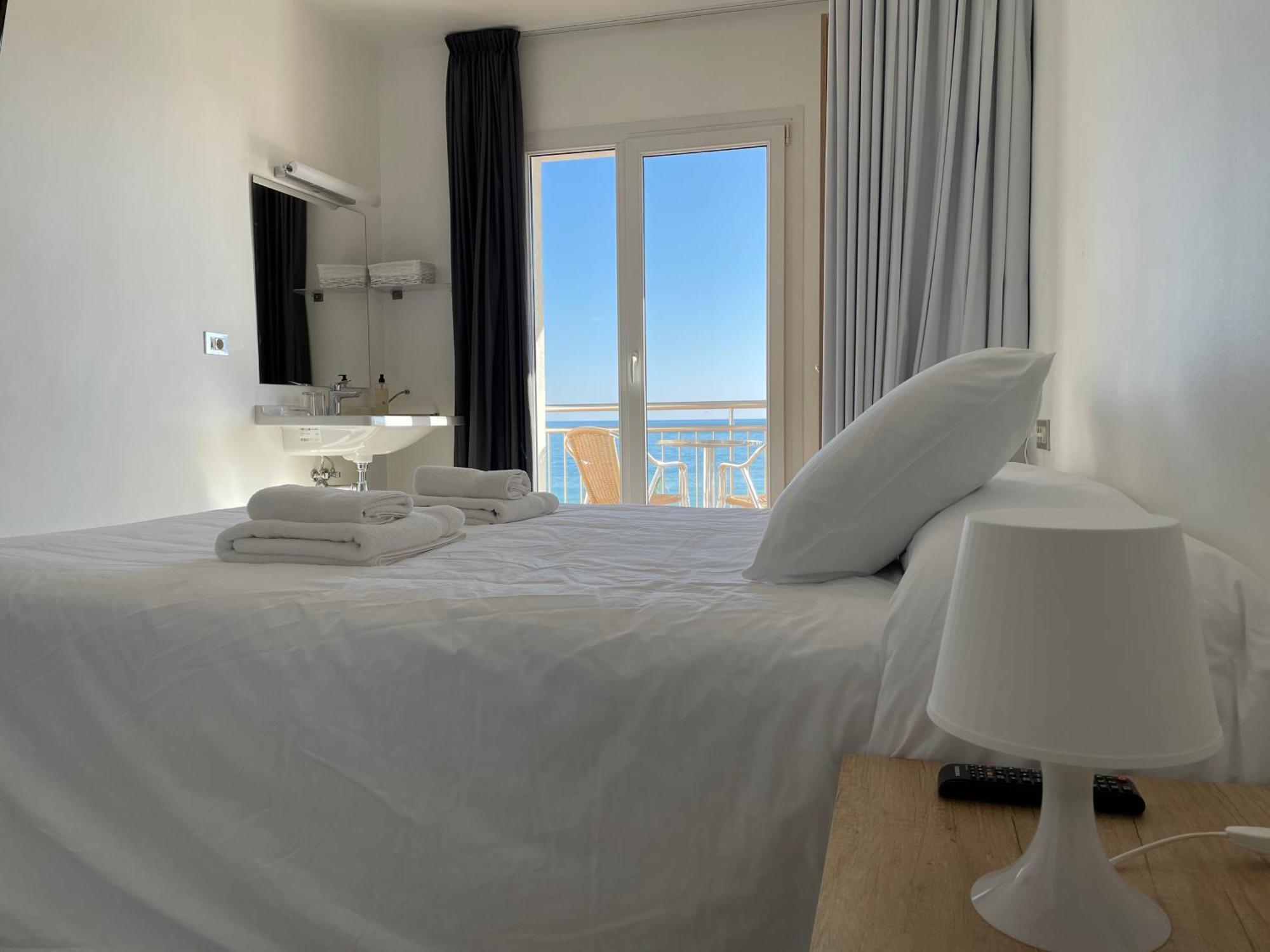 Small Double Room Sea View