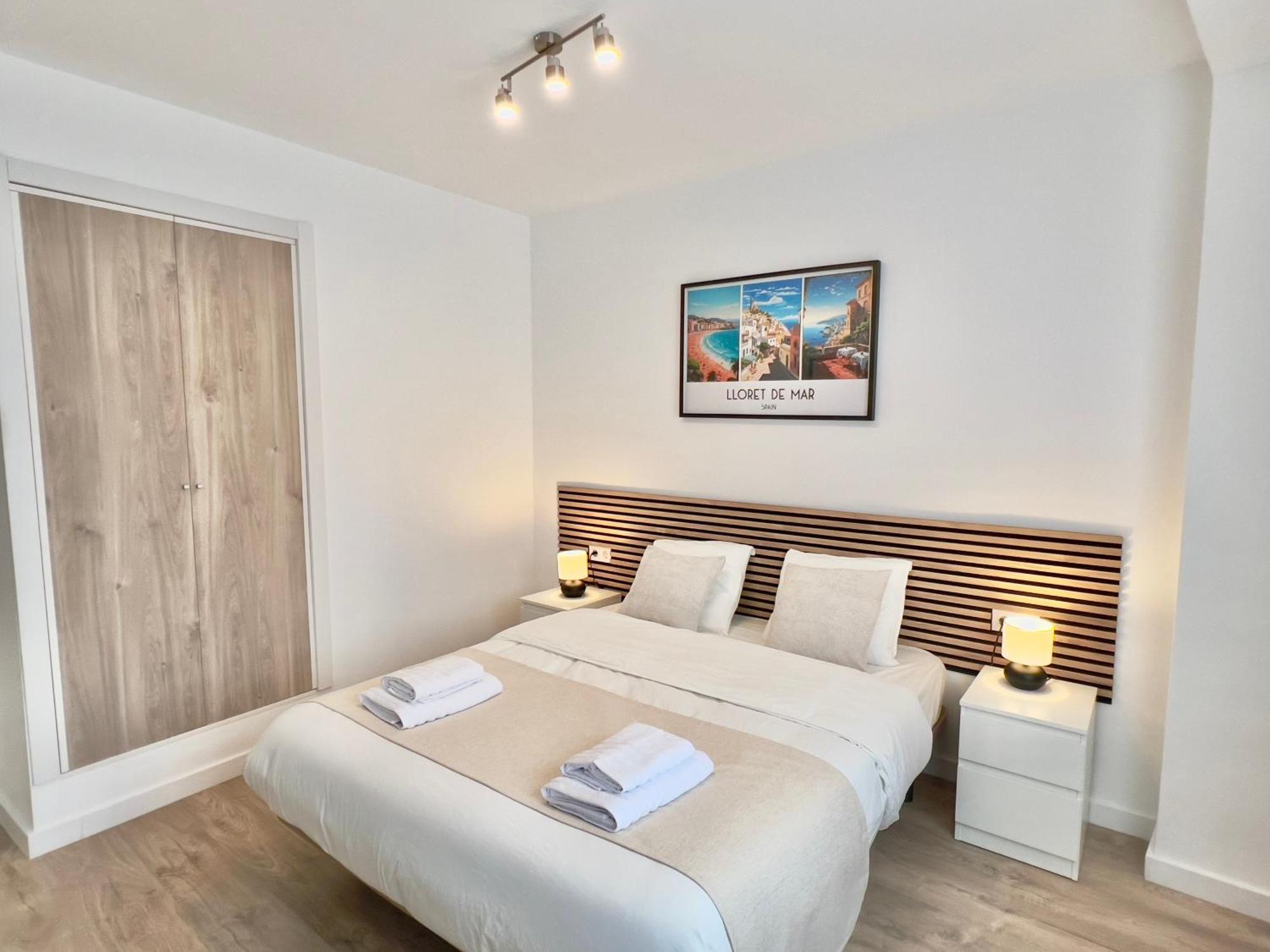 Double Room Private Bathroom