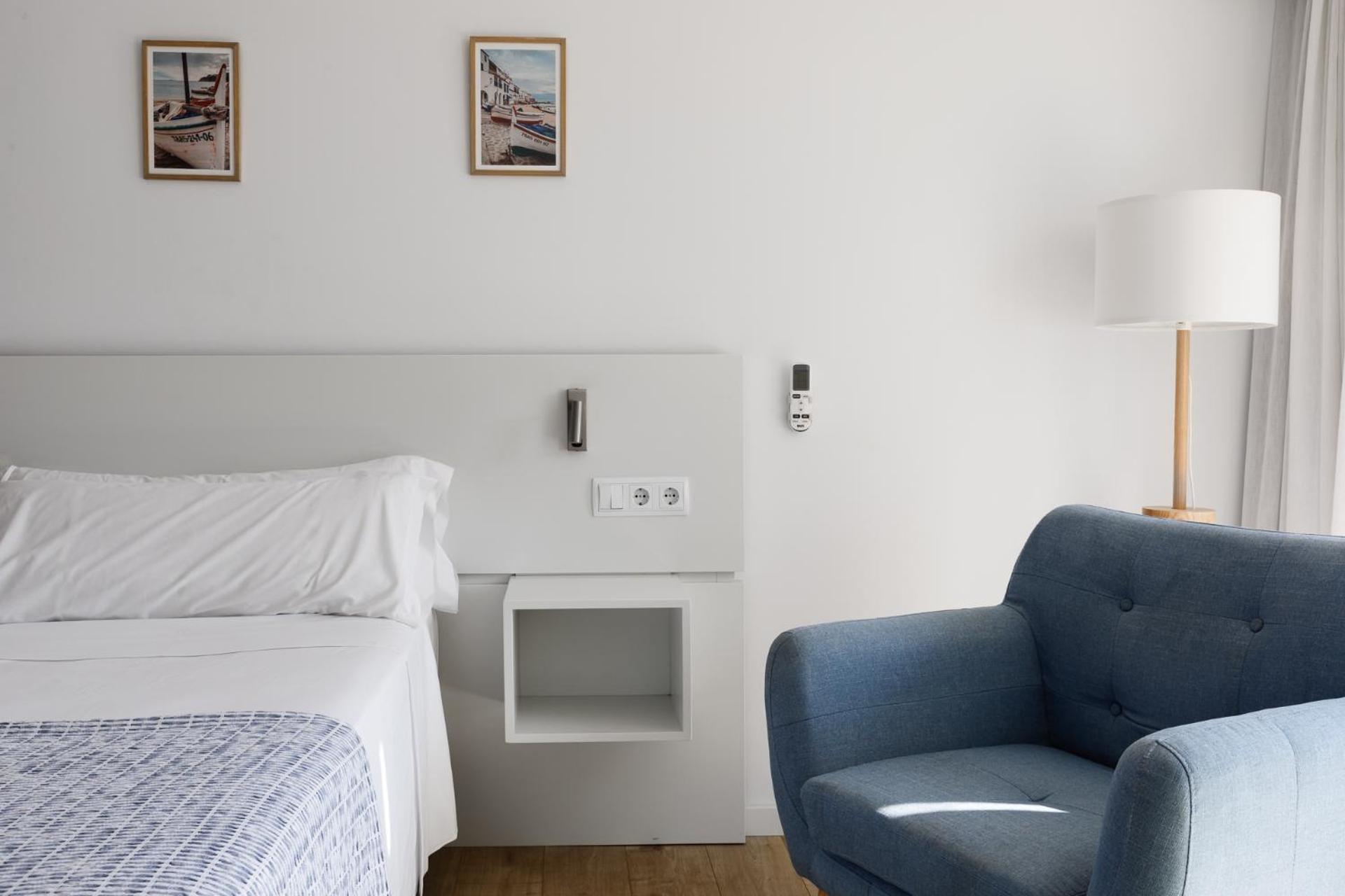 Double Room Balcony Partial Sea View
