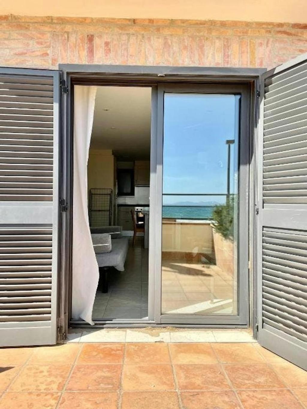 Two-Bedroom Apartment Terrace Sea View