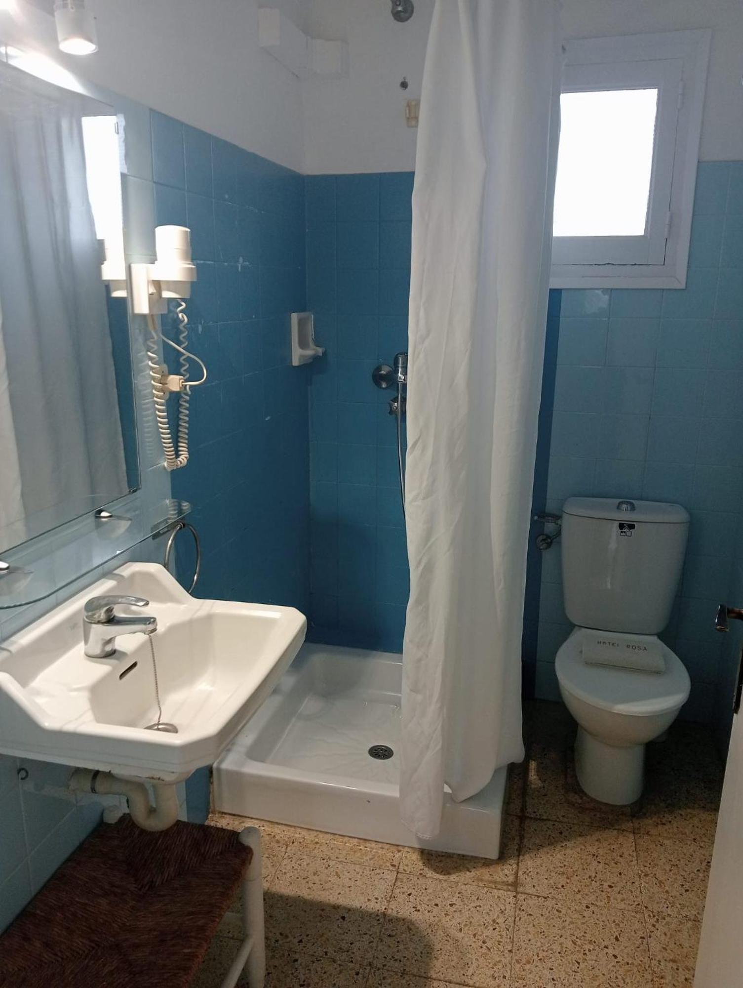 Economy Double or Twin Room