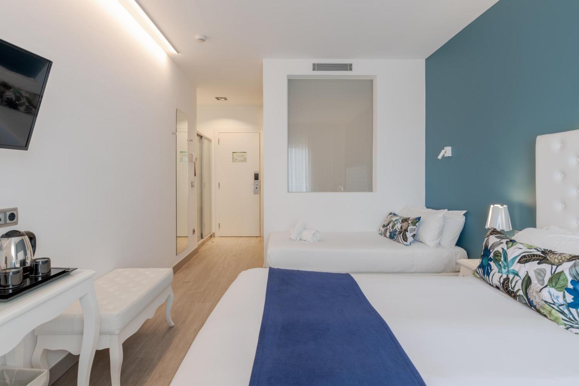 Comfort Triple Room Balcony