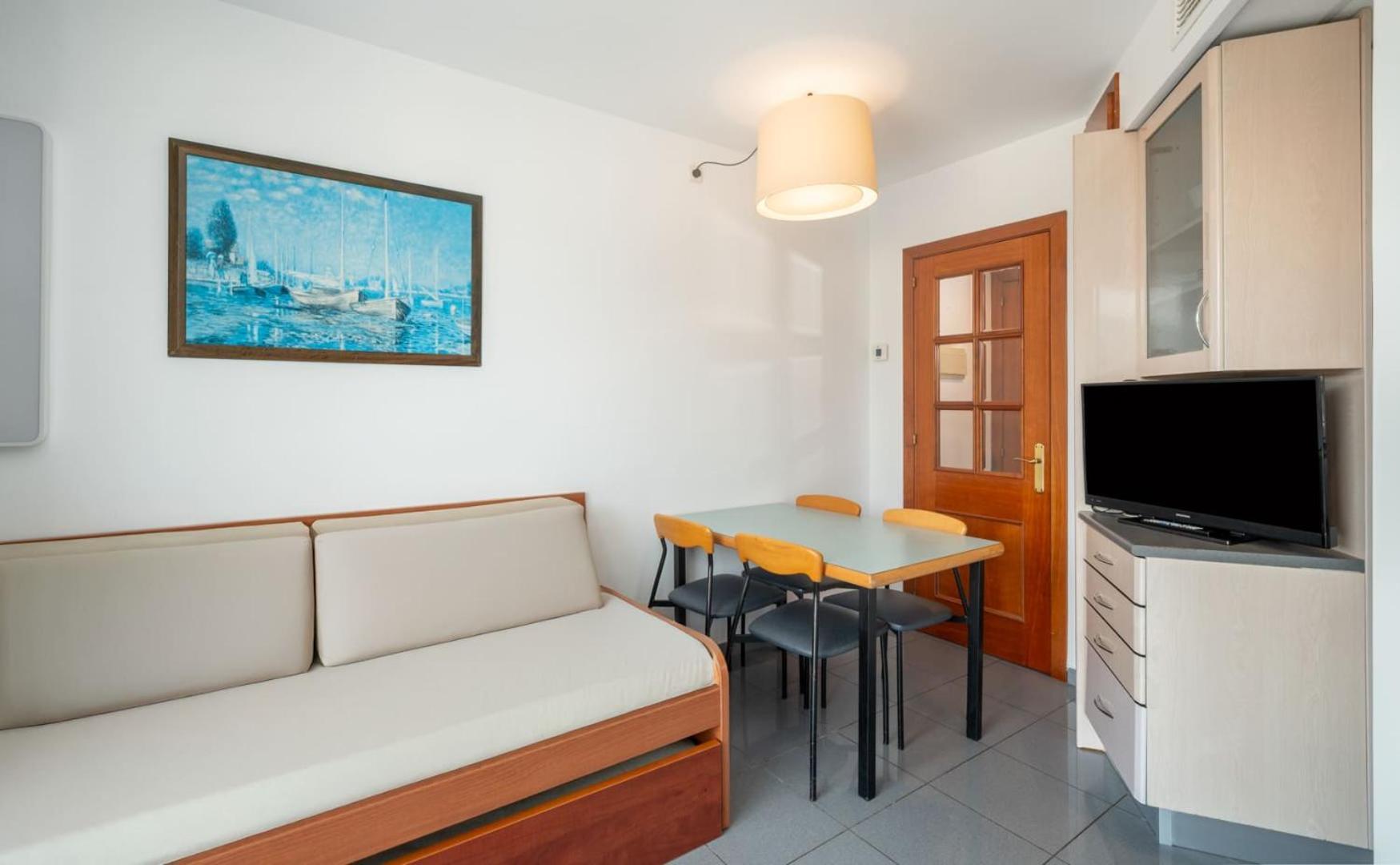 Studio Apartment Sea View