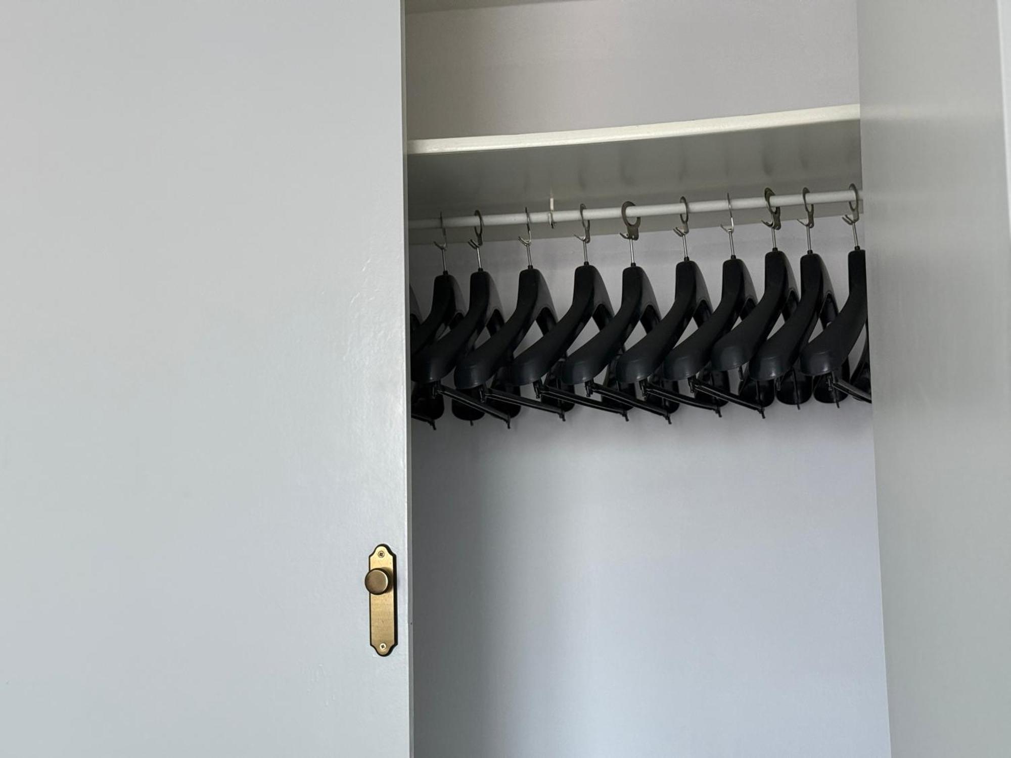 Triple Room,1746938947:JPEG