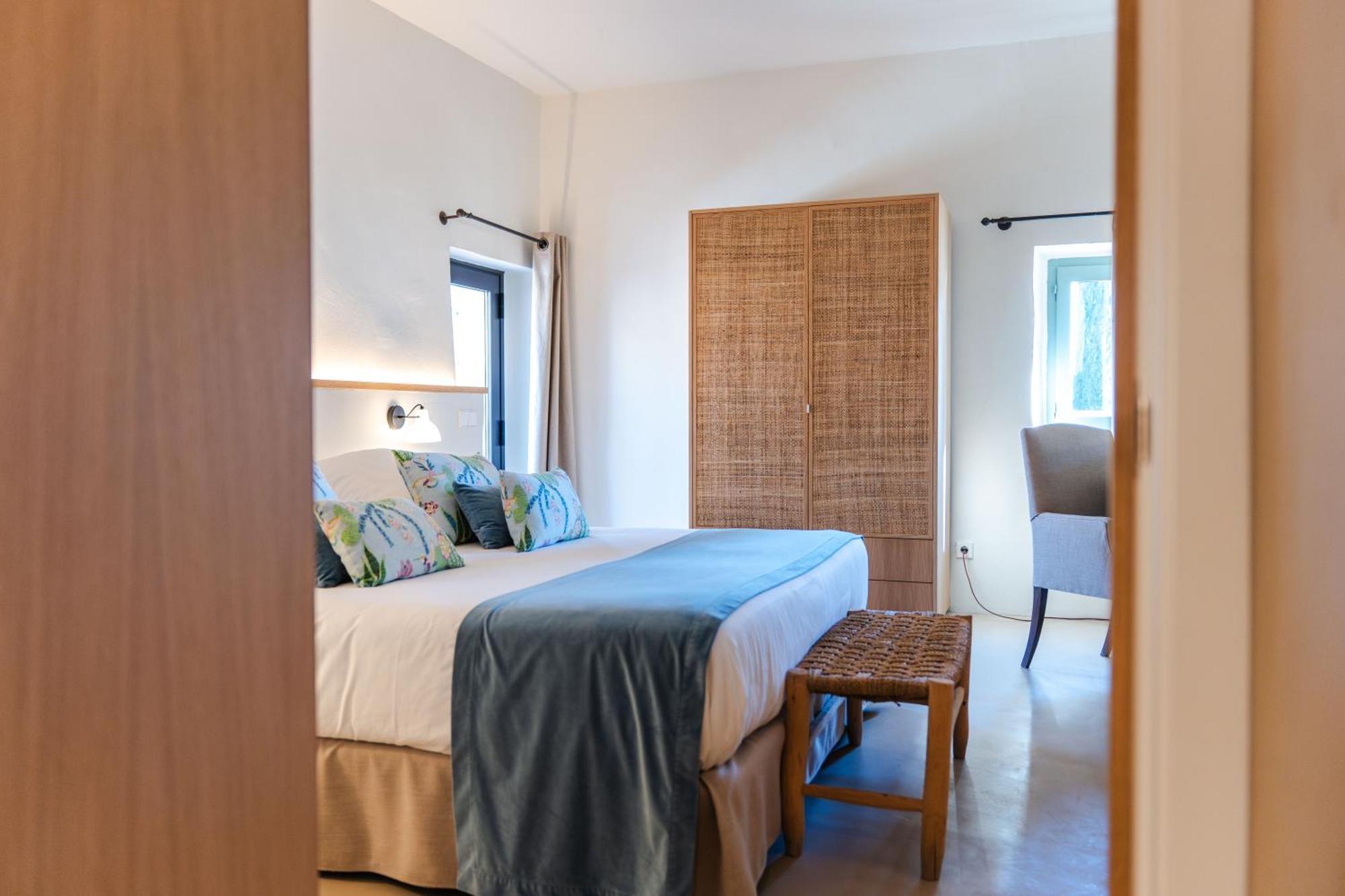 Double or Twin Room Terrace