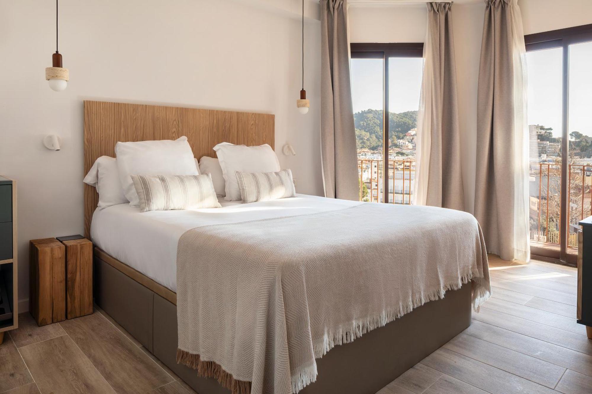 One-Bedroom Premium Apartment Terrace Ocean View