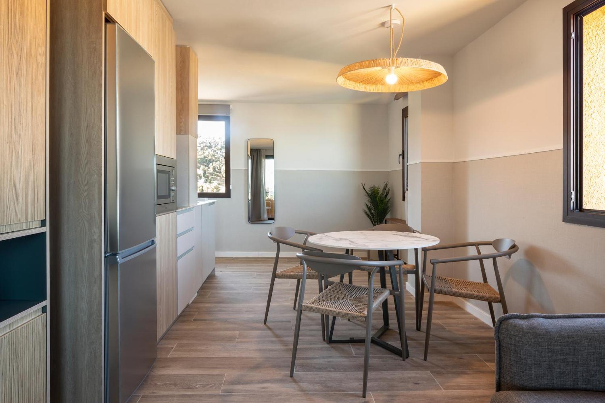 One-Bedroom Apartment Sea View Terrace
