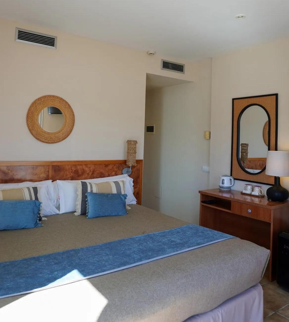 Superior King Room,1771529179:JPEG