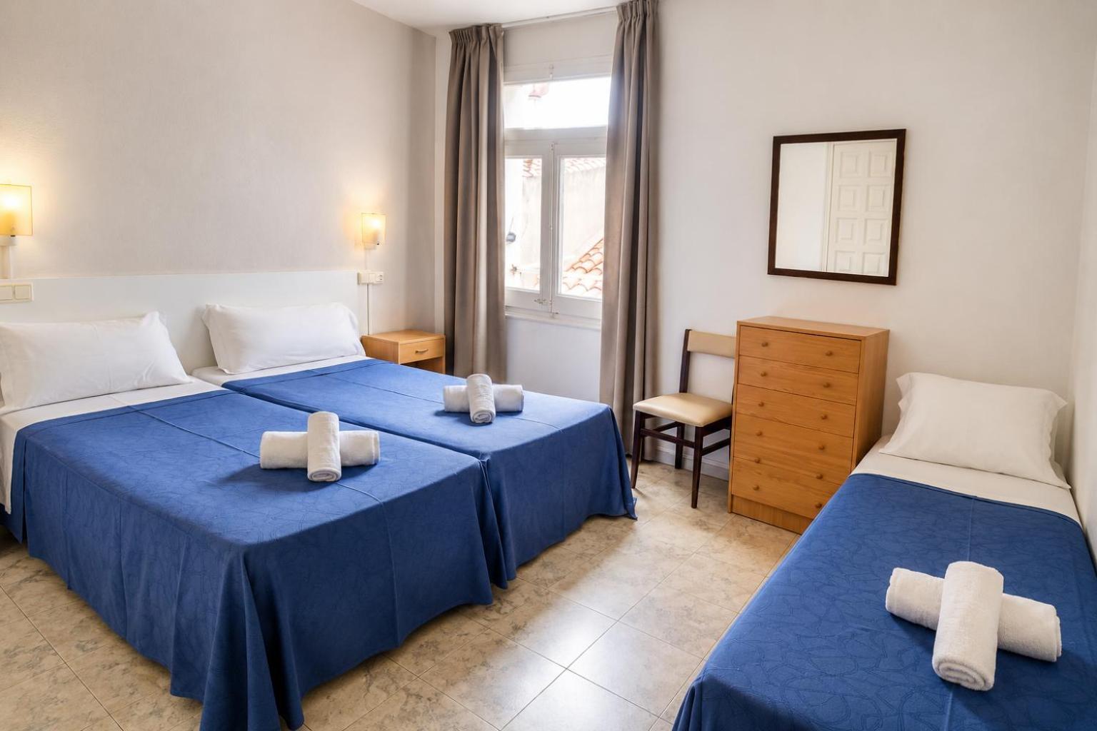 Dreibettzimmer