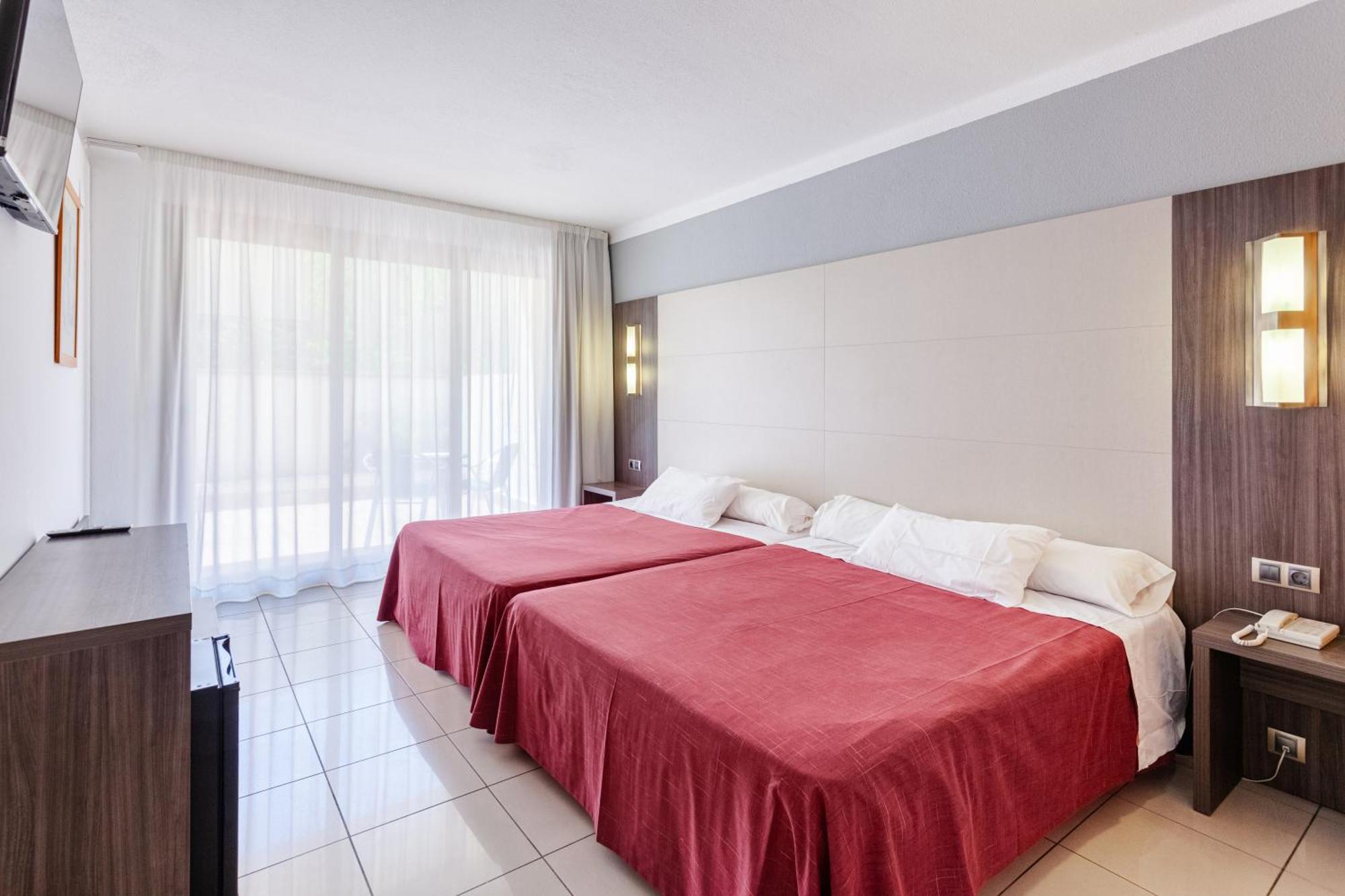 Comfort Quadruple Room,1774427733:JPEG