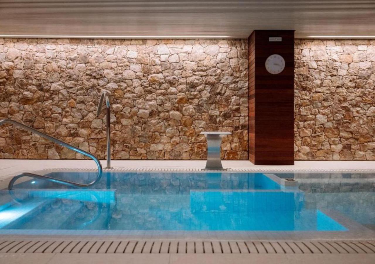 Superior Golf Spa Reservation needed