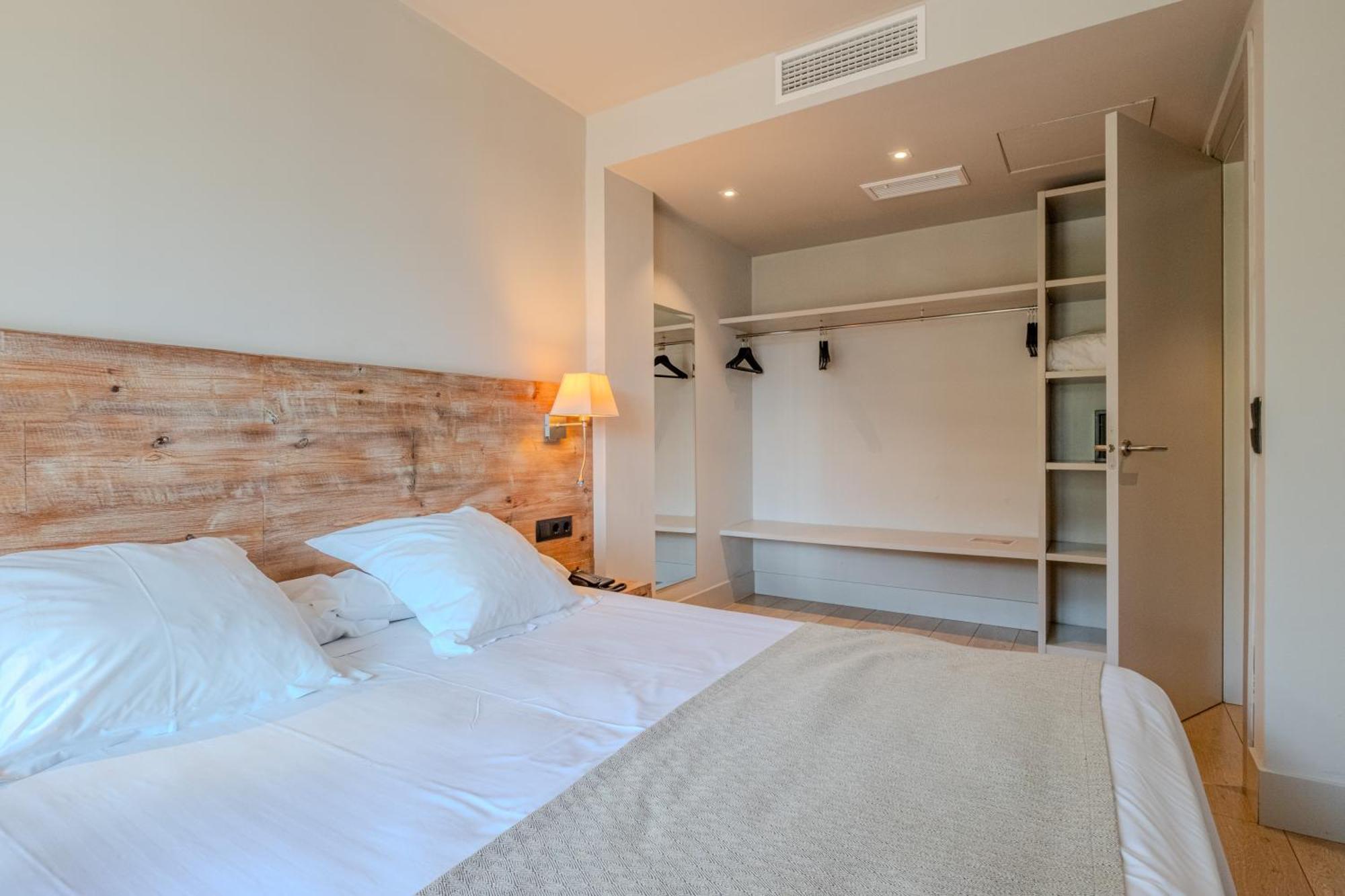 One-Bedroom Apartment Terrace