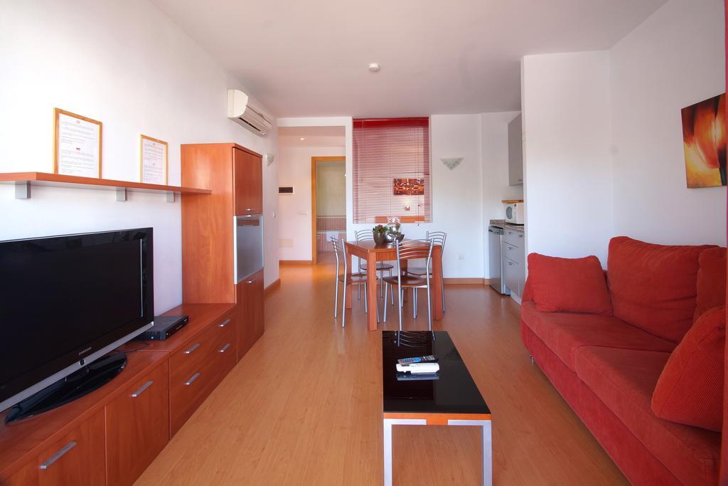 Studio Apartment,214486916:JPEG