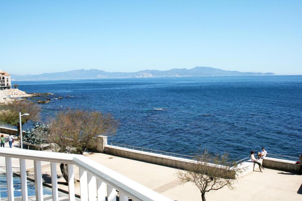 Queen Room Sea View