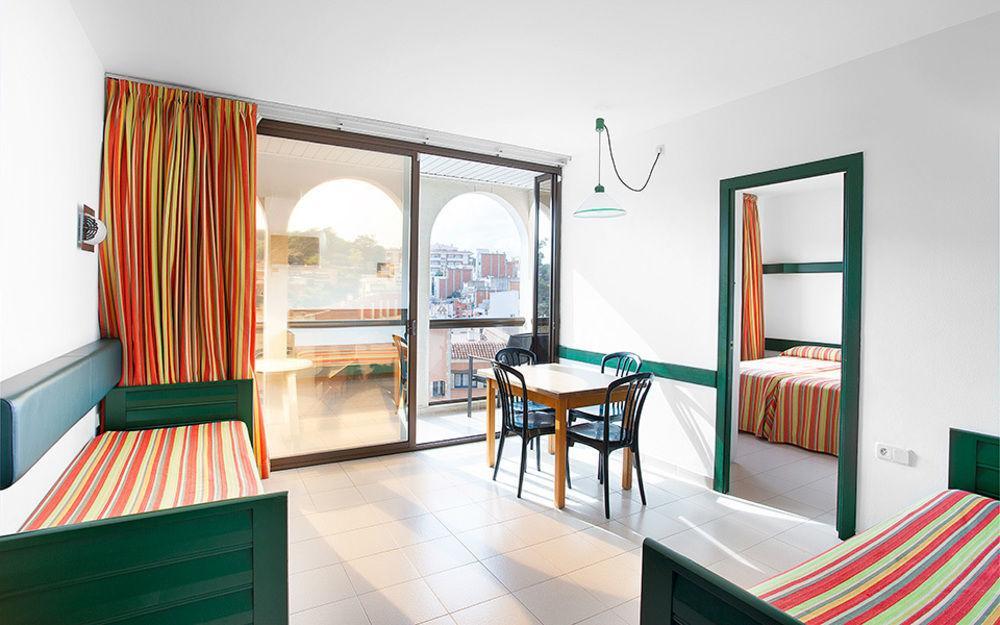 Family One-Bedroom Apartment Balcony