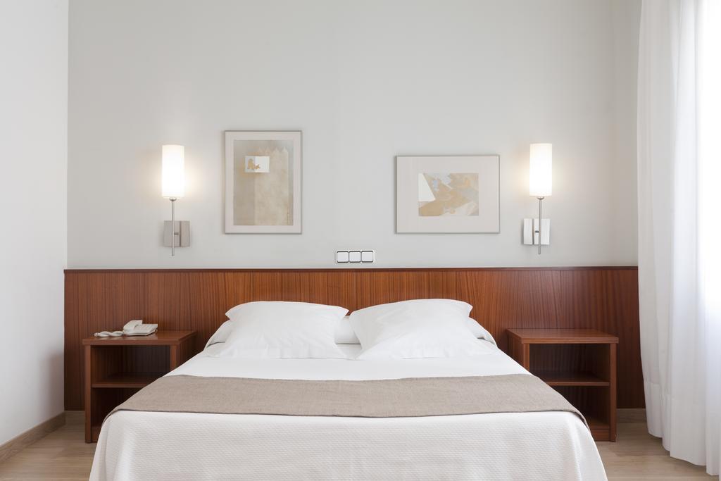 Superior Double or Twin Room,545254719:JPEG