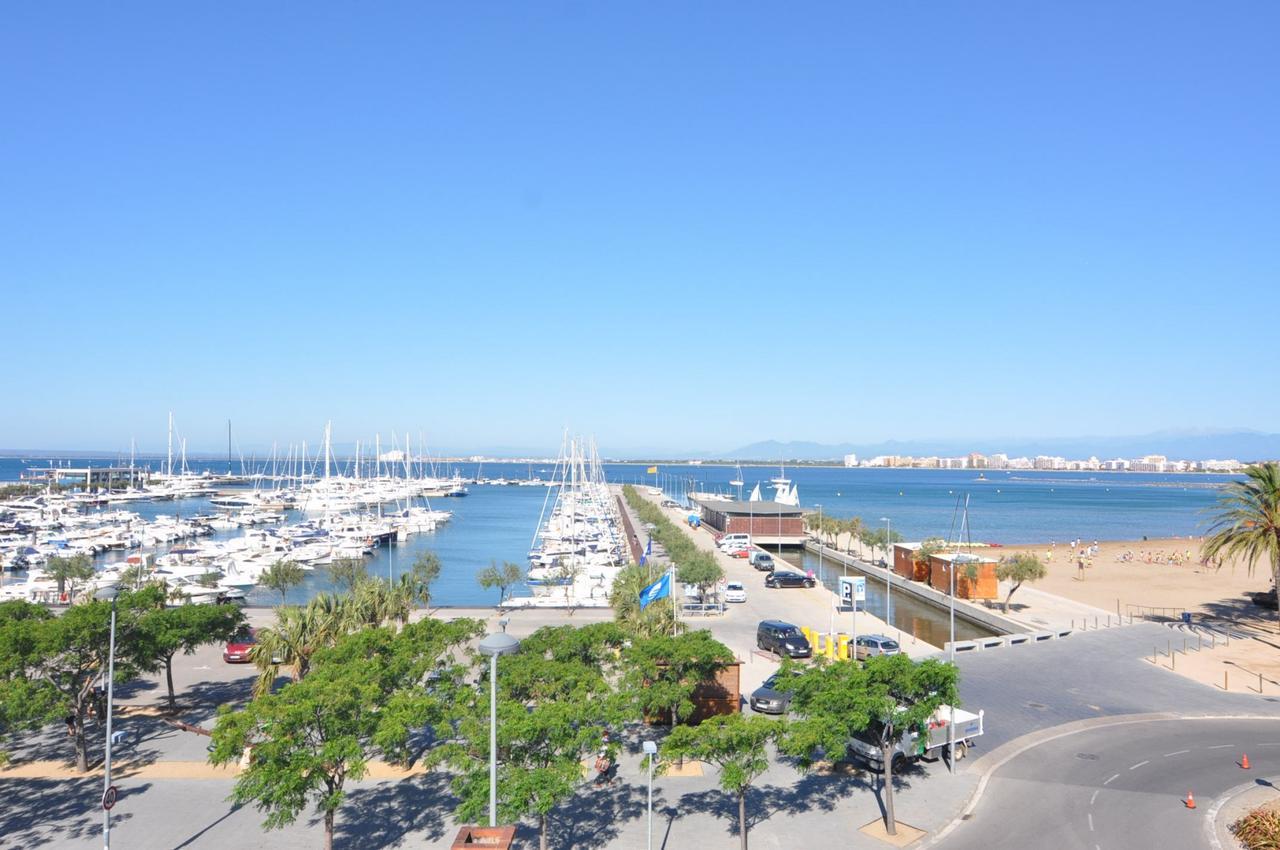 Apartment with Sea View,628939167:JPEG