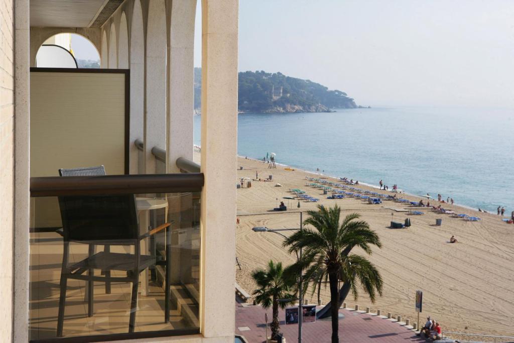 Family One-Bedroom Apartment Sea View