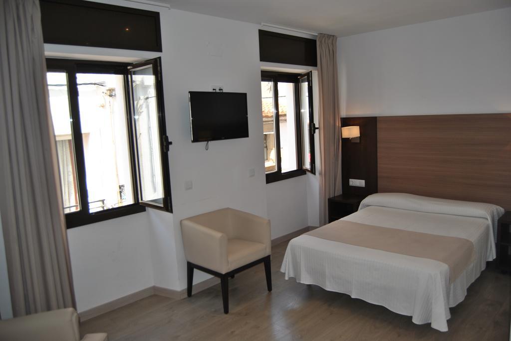 Junior Suite,79491405:JPEG