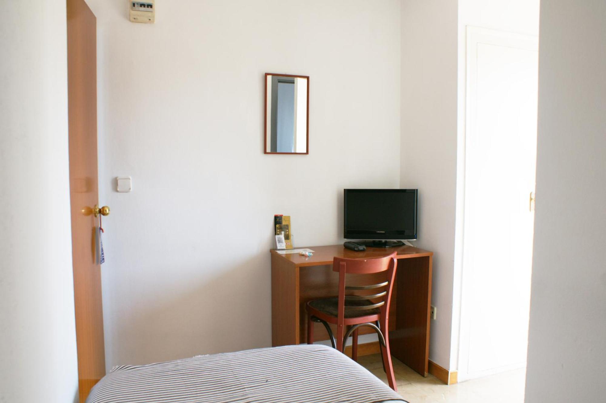 Single Room Balcony