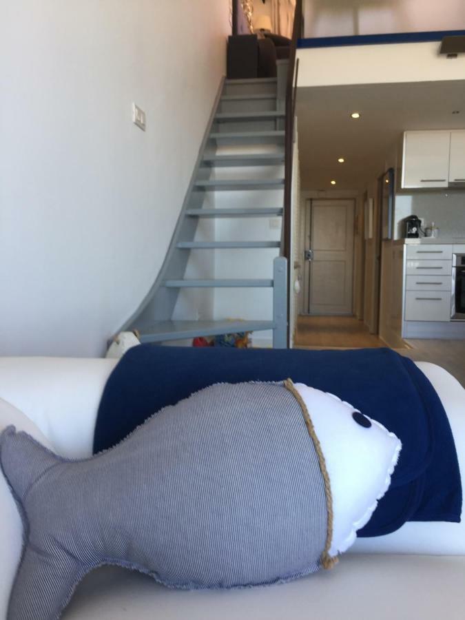 Apartment with Sea View,856142453:JPEG