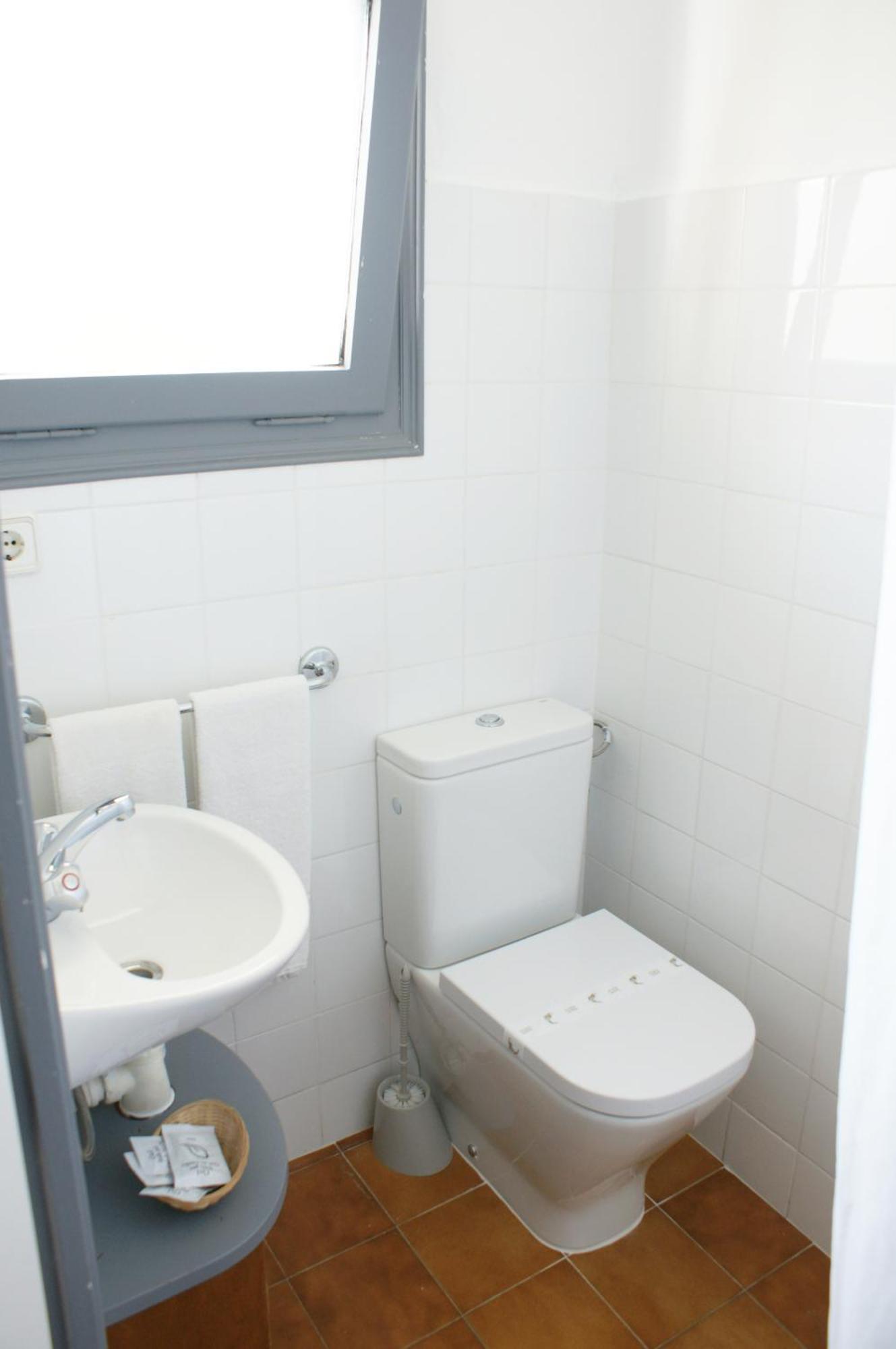 Single Room Balcony