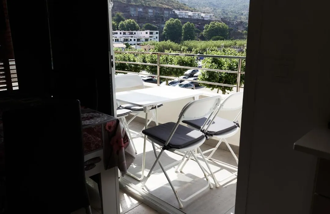 Apartamento Con Piscina De Temporada A 50M Del Mar-1
