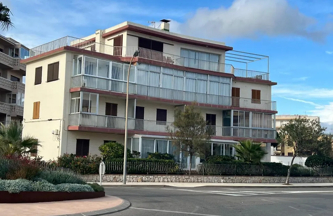 Beautiful Apartment, Sunny Terrace, Top Floor With Beach View-1