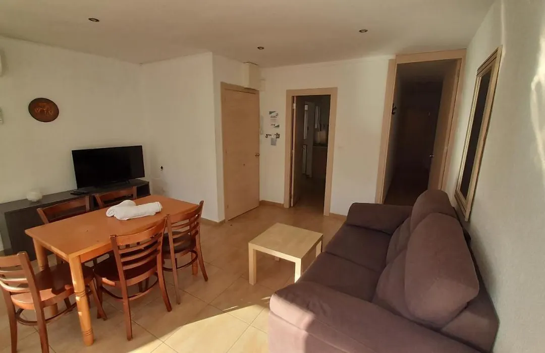 Rosesapparts Voramar - La Cuana-1