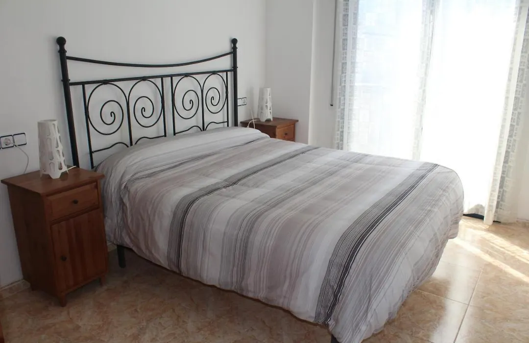 Apartamento con Parking a 200m del mar-1