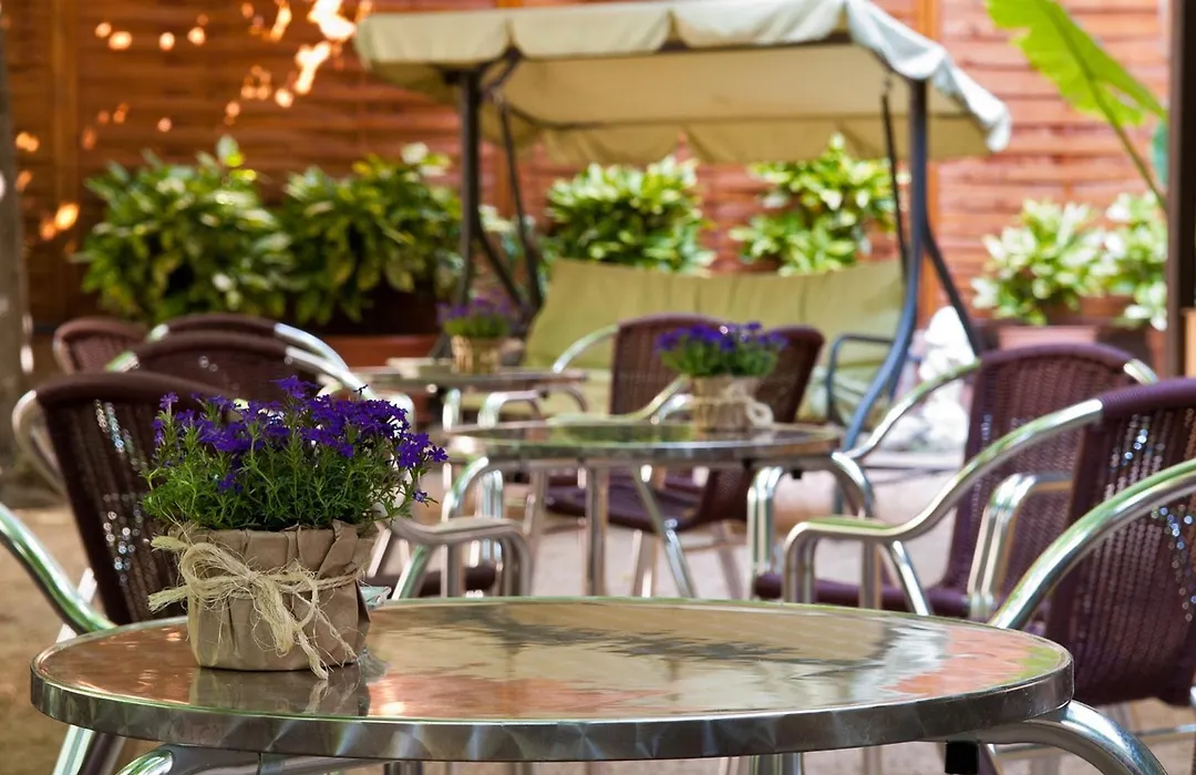 Hostal Fabrellas-1