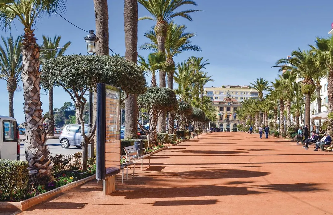 3 Bedroom Pet Friendly Apartment In Lloret De Mar-1