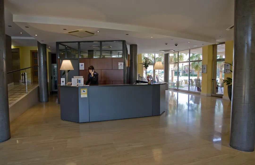 Hotel Clipper & Villas-1