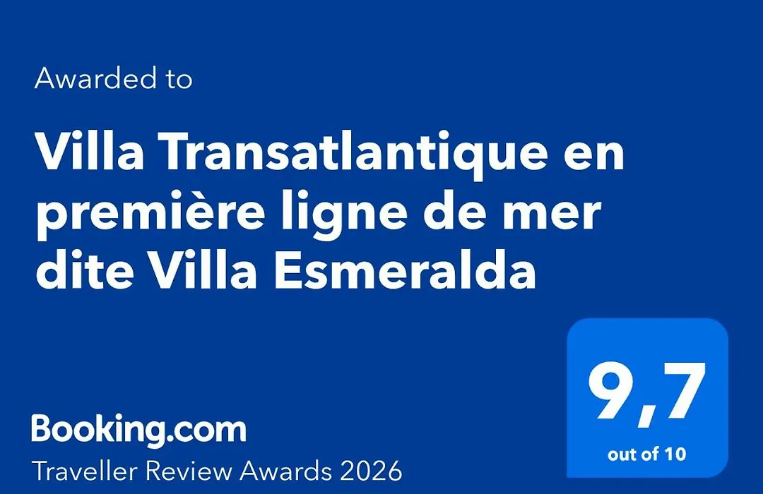 Villa Transatlantique En Premiere Ligne De Mer Dite Villa Esmeralda-1