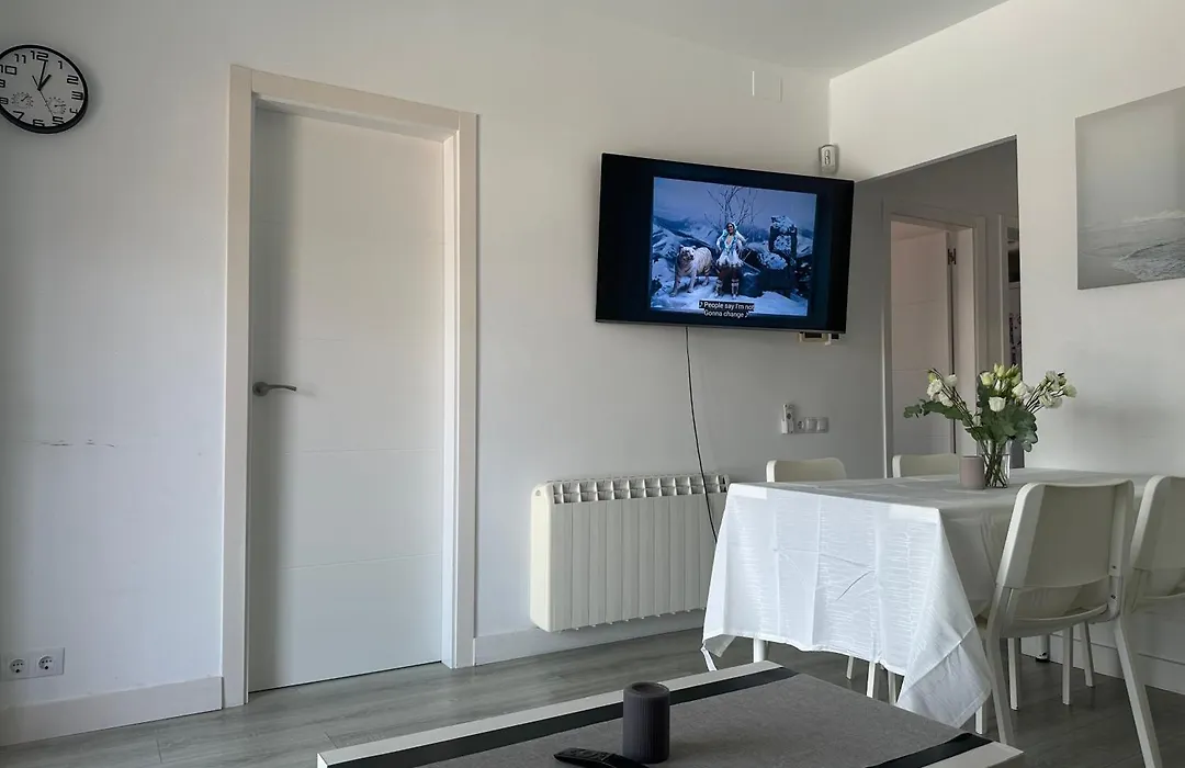 White Apartment-1