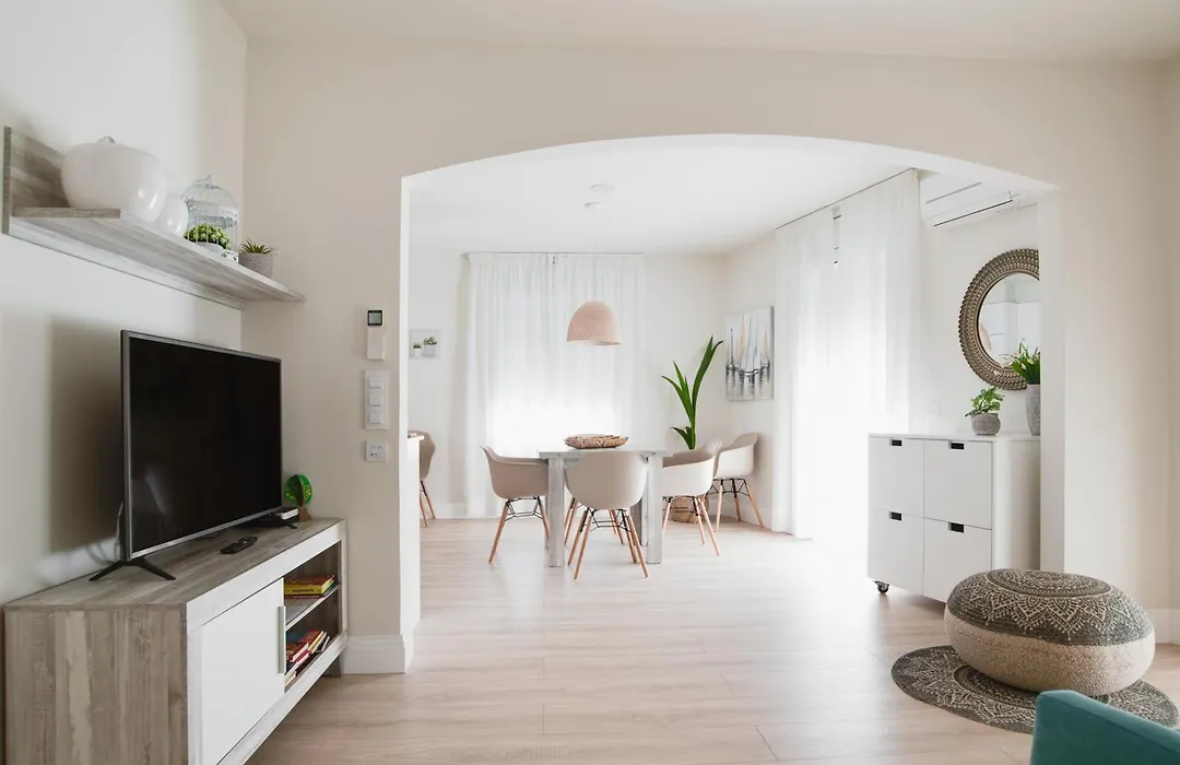 Hotel Pirineos Figueres By Pierre & Vacances-1