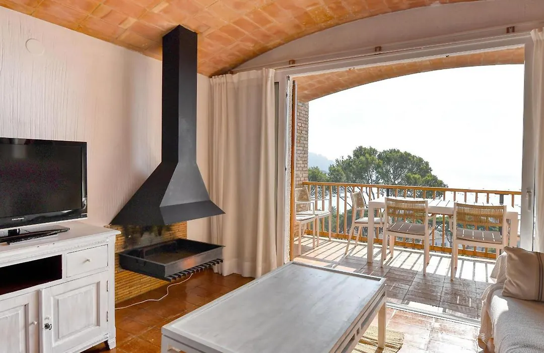 Panoramic Sea Views-1