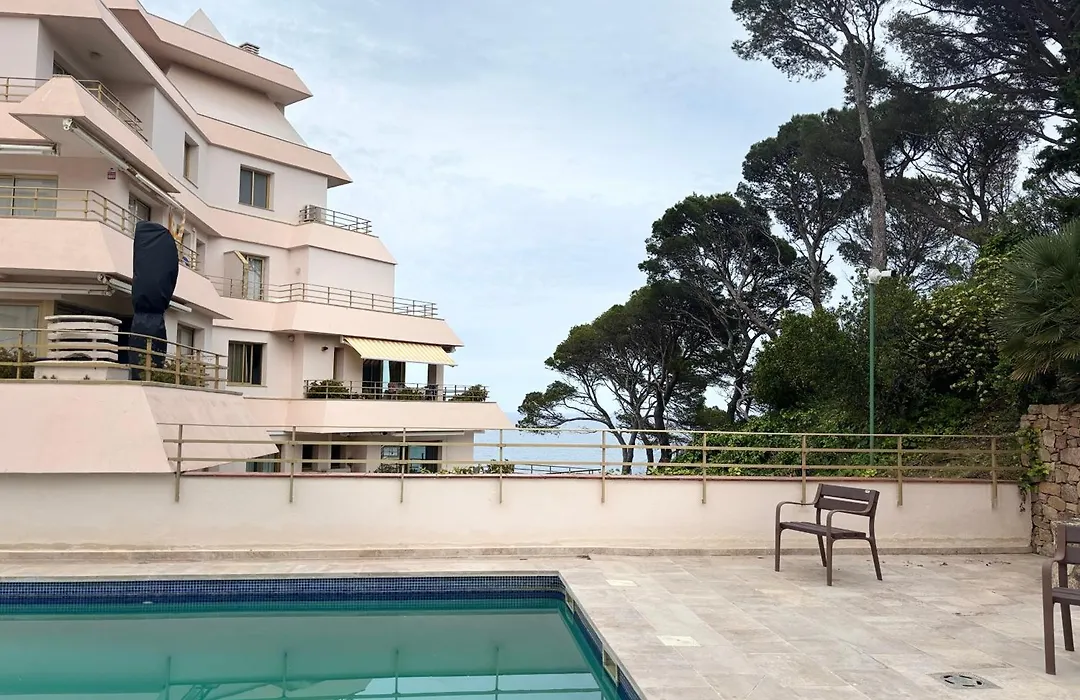 Precioso Apartamento En S'Agaro Con Fantasticas Vistas Al Mar-1